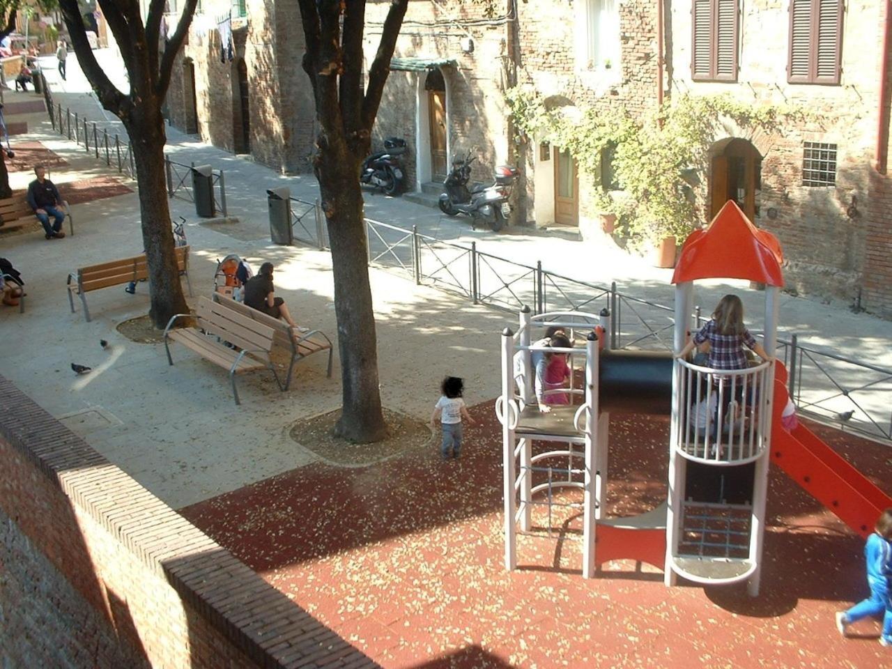 Casa Vacanze Il Campo Siena Buitenkant foto