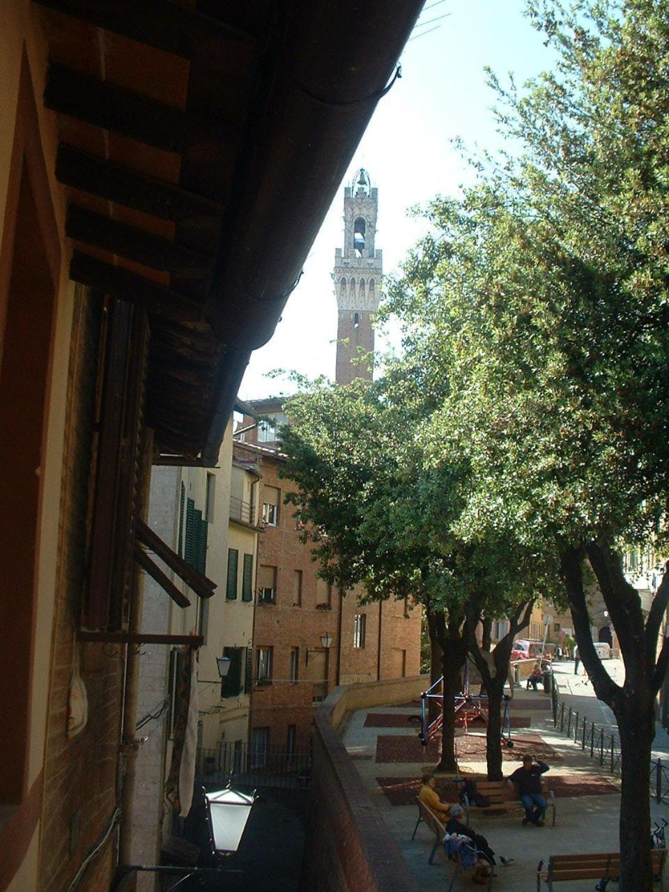 Casa Vacanze Il Campo Siena Buitenkant foto